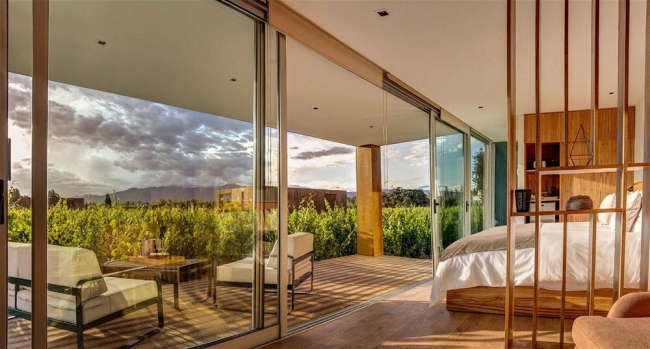 Semana Santa: Mendoza en Bodega Entre Cielos  Experiencia Premium