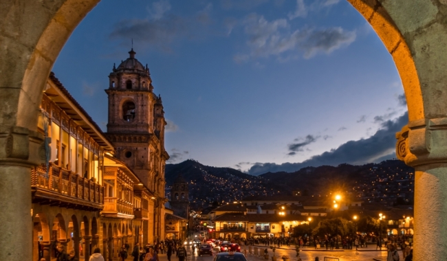 Vivi la magia de Per� en grupo