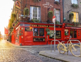 Inglaterra, Escocia e Irlanda acompa�ada